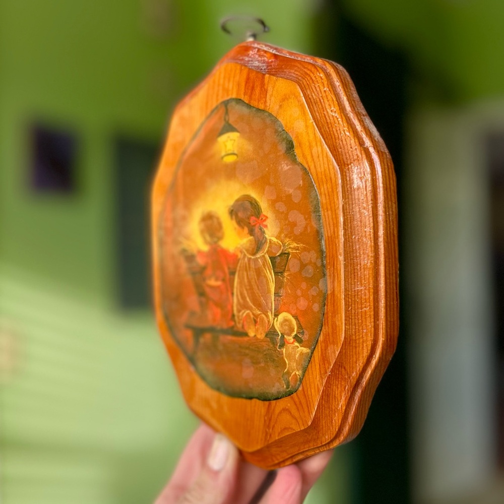 VTG Wooden Glossed Faith Based Childred Praying Dainty Cute Wall Decor Art - Picture 2 of 8
